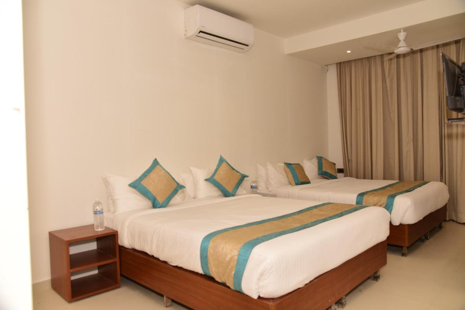 Hotel Sai Krishna Shirdi Eksteriør bilde