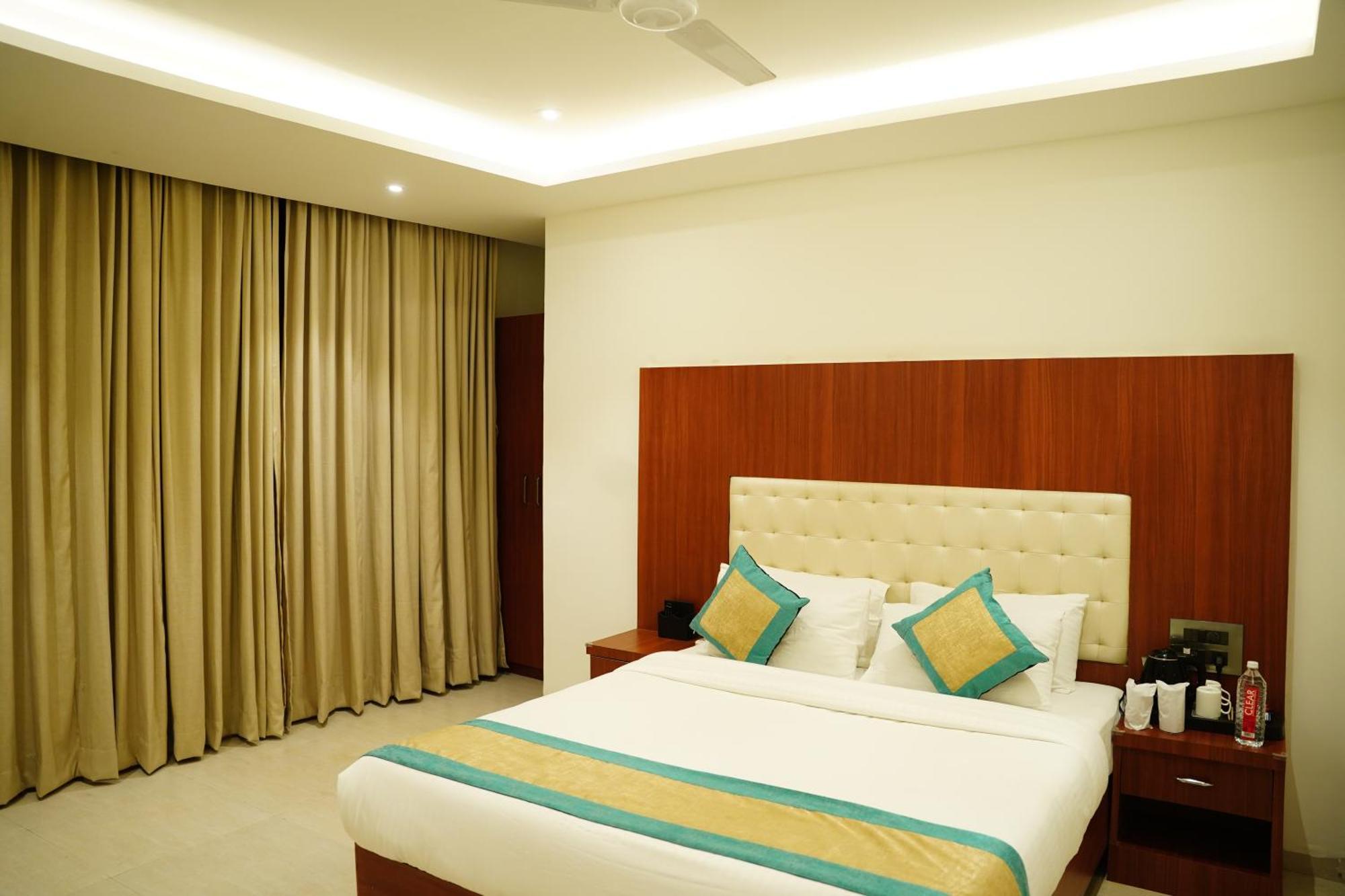 Hotel Sai Krishna Shirdi Eksteriør bilde